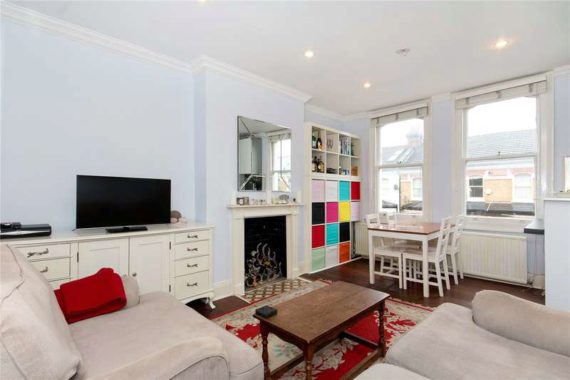 3 bedroom Flat to re...